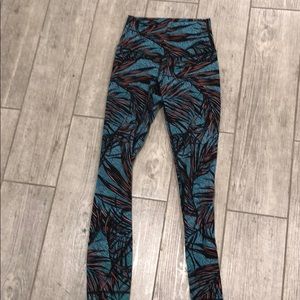 Lululemon yoga pants